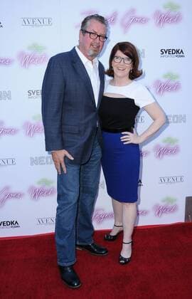 July 27, 2017 - Hollywood, CA, U.S. - 27 July 2017 - Hollywood, California - Chris Haston, Kate Flannery. Ingrid Goes West LA Premiere presented by SVEDKA held at ArcLight Hollywood in Hollywood. Photo Credit: AdMedia Hollywood U.S. - ZUMAa123 20170727_zaa_a123_196 Copyright: xBirdiexThompsonx
