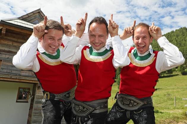 ORF Wenn die Musi spielt . Die Jungen Zillertaler am Rande des Künstlertreffs zum Musik Open Air Wenn die Musi spielt am 28.07.2017 auf dem Festgelände in Bad Kleinkirchheim.