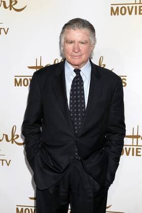 LOS ANGELES - JUL 27: Treat Williams at the Hallmark TCA Summer 2017 Party at the Private Residence on July 27, 2017 in Beverly Hills, CA  Copyright: xKathyxHutchinsx xIPAx xHutchinsxPhotox