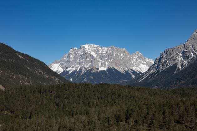 Tirol Zugspitze gesehen aus Oesterreich Copyright: xRinglebx Eibner-Pressefotox EP_srb