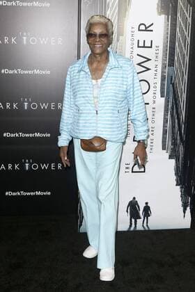 Dionne Warwick beim Special Screening des Kinofilms The Dark Tower Der Dunkle Turm im Museum of Modern Art. New York, 31.07.2017 Foto:xT.xKingx xFuturexImage