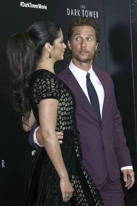 Camila Alves mit Gatte Matthew McConaughey beim Special Screening des Kinofilms The Dark Tower Der Dunkle Turm im Museum of Modern Art. New York, 31.07.2017 Foto:xT.xKingx xFuturexImage