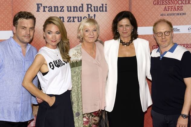 Sebastian Bezzel, Lisa Maria Potthoff, Rita Falk, Ilse Aigner und Simon Schwarz bei der Premiere des Kinofilms Griessnockerlaffäre im Mathäser Filmpalast. München, 01.08.2017 Foto:xN.xKolinzx xFuturexImage