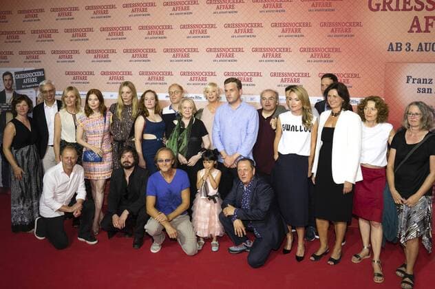 Sebastian Bezzel mit Cast und Crew bei der Premiere des Kinofilms Griessnockerlaffäre im Mathäser Filmpalast. München, 01.08.2017 Foto:xN.xKolinzx xFuturexImage