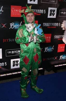 August 6, 2017 - Las Vegas, NV, U.S. - 06 August 2017 - Las Vegas, NV - Piff. Sharknado 5 Global Swarming red carpet premiere at Linq Hotel and Casino. Photo Credit: MJT AdMedia Las Vegas U.S. - ZUMAa123 20170806_zaa_a123_046 Copyright: xMjtAdmediax