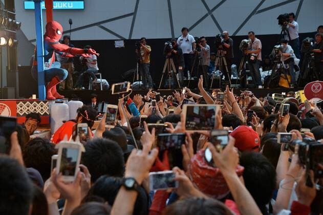 A man dressed as Spider-man performs during the Japan premiere for the film Spider-Man: Homecoming in Tokyo, Japan on August 7, 2017.  TKP2017080732 KEIZOxMORI
