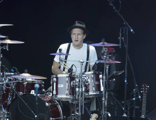 August 13, 2017 - Englewood, Colorado, U.S - Colorado Music Hall of Fame entertainer JEREMIAH FRAITES of the LUMINEERS performs at Fiddler s Green Amphitheater Sunday evening. Englewood U.S. - ZUMAav4_ 20170813_zaf_av4_037 Copyright: xHectorxAcevedox