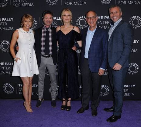 s Bilder des Tages 219973 Birdie Thompson AdMedia Starface 2017-08-16 CA Beverly Hills Etats-Unis Premiere de Showtime s Episodes - 16 August 2017 - Beverly Hills, California - Katheleen Rose Perkins, Jeffrey Klarik, Mircea Monroe, David Crane, Matt LeBlanc. Premiere of the final season of Showtime s Episodes held at The Paley Center for Media in Beverly Hills. LeBlanc, Matt; Monroe, Mircea; Rose Perkins, Katheleen  Copyright: xBirdiexThompson AdMediax STAR_219973_014