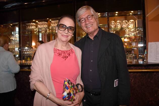 Christian Wolff mit Ehefrau Marina Premiere Aufguss Komödie im Bayerischen Hof Theater München 15. August 2017