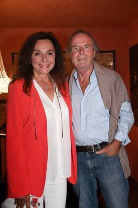 Uschi Dämmrich von Luttitz mit Ehemann Eckart Freiherr von Luttitz Premiere Aufguss Komödie im Bayerischen Hof Theater München 15. August 2017