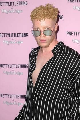 Shaun Ross beim Pretty LittleThing X Culpo Launch Event am 17.08.2017 in Los Angeles PrettyLittleThing X Culpo Launch in Los Angeles, 2017 