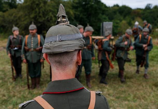 KALININGRAD REGION, RUSSIA - AUGUST 19, 2017: Participants in a historical reenactment of the 1914 Battle of Gumbinnen between the Russian and the German Armies on the Eastern Front of World War I. The battle reenactment is performed as part of the Battle of Gumbinnen military and historical festival near the village of Lermontovo. Vitaly Nevar TASS  TS05BFF0