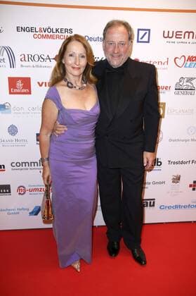 Harold Faltermeyer mit Lebensgefährtin Birgitt Wolff bei der 10. GRK Golf Charity Masters Gala 2017 im Hotel The Westin. Leipzig, 19.08.2017 Foto:xS.xGabschx xFuturexImage