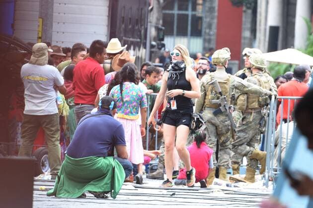 August 21, 2017 - Mexico City, Mexico, Mexico - People acting as extras are seen on a street closed to the traffic during the filming of scenes of the movie Godzilla, King of the Monsters in the historical centre of Mexico City on August 20, 2017. Godzilla invades Mexico City as scenes from the Japanese monster s latest movie directed by Michael Dougherty are filmed in the capital. Mexico City Mexico  - ZUMAn230 20170821_zaa_n230_387 Copyright: xCarlosxTischlerx