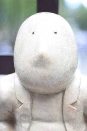 August 21, 2017 - Mexico City, Mexico, Mexico - The sculptor Rodrigo de la Sierra show his exhibition Timo between the people 15 bronze sculptures exhibited at the Alameda Central on August 21, 2017 in Mexico City, Mexico. The exhibition to will be available until 30 August 2017. Mexico City Mexico  - ZUMAn230 20170821_zaa_n230_394 Copyright: xCarlosxTischlerx