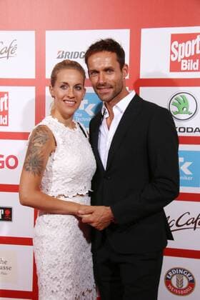Sven Hannawald und Melissa Thiem bei der Verleihung vom Sport Bild Award am 21.08.2017 in Hamburg Sportbild Award 2017 Verleihung in Hamburg