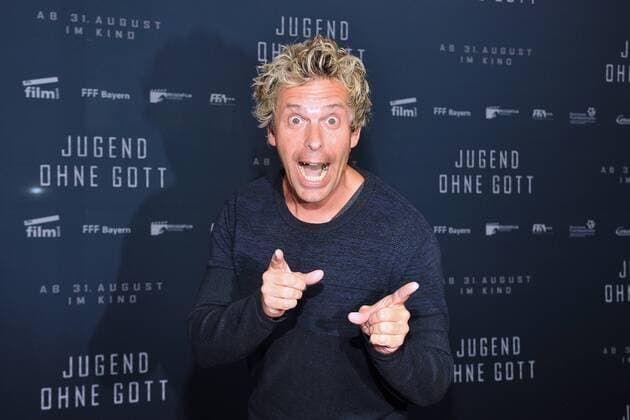 Sascha Grammel, Comedian Ankunft zur Premiere Jugend ohne Gott im Kino Zoo Palast in Berlin, am 22.08.2017