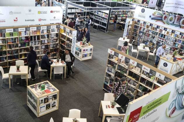 August 22, 2017 - EUM20170822CUL06.JPG.CIUDAD DE MEXICO Books Libros-Feria FILUNI.- Recorrido por la primera edicion de la Feria Internacional del Libro Universitario (FINULI) el martes 22 de agosto de 2017 en el Centro de Exposiciones y Convenciones de la UNAM. Foto: Agencia EL UNIVERSAL German Espinosa EVZ  - ZUMAu78_ 20170822_zaf_u78_041 Copyright: xGermanxEluniversalx