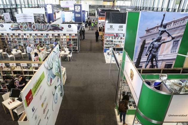 August 22, 2017 - EUM20170822CUL09.JPG.CIUDAD DE MEXICO Books Libros-Feria FILUNI.- Recorrido por la primera edicion de la Feria Internacional del Libro Universitario (FINULI) el martes 22 de agosto de 2017 en el Centro de Exposiciones y Convenciones de la UNAM. Foto: Agencia EL UNIVERSAL German Espinosa EVZ  - ZUMAu78_ 20170822_zaf_u78_043 Copyright: xGermanxEluniversalx