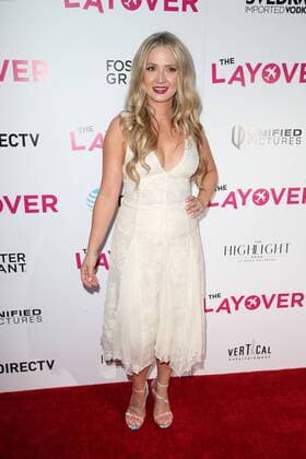 August 23, 2017 - Hollywood, CA, U.S. - 23 August 2017 - Hollywood, California - Lindsay Selles. Premiere Of DIRECTV And Vertical Entertainment s The Layover held at ArcLight Hollywood. Photo Credit: Faye Sadou AdMedia23 August 2017 - Hollywood, California - Lindsay Selles. Premiere Of DIRECTV And Vertical Entertainment s The Layover held at ArcLight Hollywood. Photo Credit: Faye Sadou AdMedia Hollywood U.S. - ZUMAa123 20170823_zaa_a123_019 Copyright: xFayexSadouAdmediax