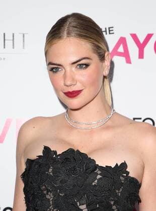 August 23, 2017 - Hollywood, CA, U.S. - 23 August 2017 - Hollywood, California - Kate Upton. Premiere Of DIRECTV And Vertical Entertainment s The Layover held at ArcLight Hollywood. Photo Credit: Faye Sadou AdMedia Hollywood U.S. - ZUMAa123 20170823_zaa_a123_026 Copyright: xFayexSadouAdmediax