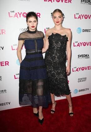 220086 AdMedia Starface 2017-08-30 CA Hollywood Etats-Unis 23 August 2017 - Hollywood, California - Alexandra Daddario,Kate Upton. Premiere Of DIRECTV And Vertical Entertainment s The Layover held at ArcLight Hollywood. Photo Credit: Faye Sadou AdMedia23 August 2017 - Hollywood, California - Alexandra Daddario, Kate Upton. Premiere Of DIRECTV And Vertical Entertainment s The Layover held at ArcLight Hollywood. Photo Credit: Faye Sadou AdMedia  Copyright: xAdMediax STAR_220086_009