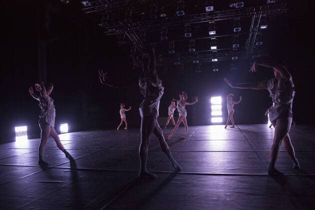 EMBARGO SPERRFRIST Three Stages by Richard Siegal, Ruhrtriennale, PACT Zollverein, Essen, Germany SPERRFRIST EMBARGO bis to 7:00pm, 25 August 2017 Essen, Germany, 23 August 2017. Dancers performing the section Model . American choreographer Richard Siegal presents Three Stages: Model , In Medias Res and as a world premiere El Dorado at PACT Zollverein for the Ruhrtriennale cultural festival 2017. For editorial use only in connection with Ruhrtriennale reporting