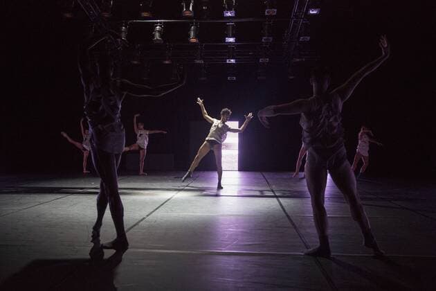 EMBARGO SPERRFRIST Three Stages by Richard Siegal, Ruhrtriennale, PACT Zollverein, Essen, Germany SPERRFRIST EMBARGO bis to 7:00pm, 25 August 2017 Essen, Germany, 23 August 2017. Dancers performing the section Model . American choreographer Richard Siegal presents Three Stages: Model , In Medias Res and as a world premiere El Dorado at PACT Zollverein for the Ruhrtriennale cultural festival 2017. For editorial use only in connection with Ruhrtriennale reporting