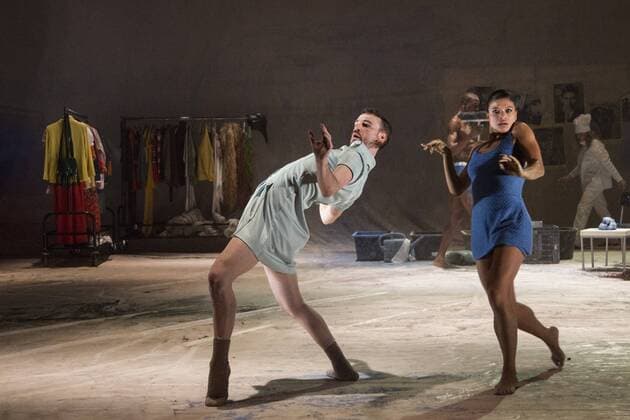 EMBARGO SPERRFRIST Three Stages by Richard Siegal, Ruhrtriennale, PACT Zollverein, Essen, Germany SPERRFRIST EMBARGO bis to 7:00pm, 25 August 2017 Essen, Germany, 23 August 2017. Performers Kevin Quinaou, Corey Scott-Gilbert, Diego Tortelli, Vania Vaz, Frederic Stochl in the piece In Medias Res . American choreographer Richard Siegal presents Three Stages: Model , In Medias Res and as a world premiere El Dorado at PACT Zollverein for the Ruhrtriennale cultural festival 2017. For editorial use only in connection with Ruhrtriennale reporting