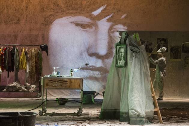 EMBARGO SPERRFRIST Three Stages by Richard Siegal, Ruhrtriennale, PACT Zollverein, Essen, Germany SPERRFRIST EMBARGO bis to 7:00pm, 25 August 2017 Essen, Germany, 23 August 2017. Performers Kevin Quinaou, Corey Scott-Gilbert, Diego Tortelli, Vania Vaz, Frederic Stochl in the piece In Medias Res . American choreographer Richard Siegal presents Three Stages: Model , In Medias Res and as a world premiere El Dorado at PACT Zollverein for the Ruhrtriennale cultural festival 2017. For editorial use only in connection with Ruhrtriennale reporting