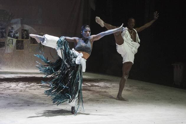 EMBARGO SPERRFRIST Three Stages by Richard Siegal, Ruhrtriennale, PACT Zollverein, Essen, Germany SPERRFRIST EMBARGO bis to 7:00pm, 25 August 2017 Essen, Germany, 23 August 2017. Performers Vania Vaz and Corey Scott-Gilbert in the piece In Medias Res . American choreographer Richard Siegal presents Three Stages: Model , In Medias Res and as a world premiere El Dorado at PACT Zollverein for the Ruhrtriennale cultural festival 2017. For editorial use only in connection with Ruhrtriennale reporting