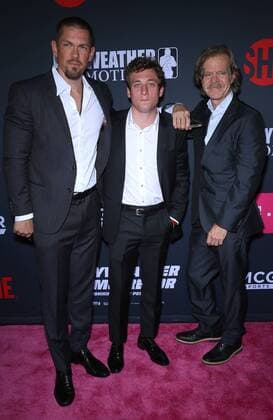 August 26, 2017 - Las Vegas, NV, U.S. - 26 August 2017 - Las Vegas, NV - Steve Howey, Jeremy Allen White, William H. Macy. Mayweather vs McGregor pre-fight VIP Red Carpet at T-Mobile Arena. Credit: mjt AdMedia Las Vegas U.S. - ZUMAa123 20170826_zaa_a123_110 Copyright: xMjtAdmediax