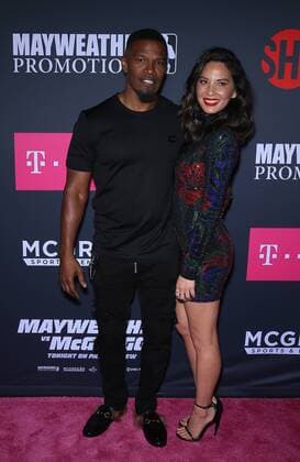 August 26, 2017 - Las Vegas, NV, U.S. - 26 August 2017 - Las Vegas, NV - Jamie Foxx, Olivia Munn. Mayweather vs McGregor pre-fight VIP Red Carpet at T-Mobile Arena. Credit: mjt AdMedia Las Vegas U.S. - ZUMAa123 20170826_zaa_a123_187 Copyright: xMjtAdmediax