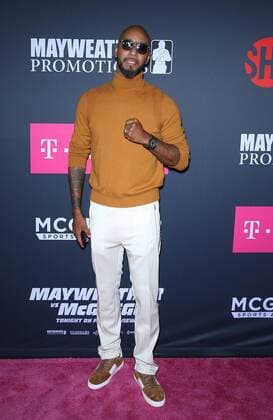 August 26, 2017 - Las Vegas, NV, U.S. - 26 August 2017 - Las Vegas, NV - Swizz beatz. Mayweather vs McGregor pre-fight VIP Red Carpet at T-Mobile Arena. Credit: mjt AdMedia Las Vegas U.S. - ZUMAa123 20170826_zaa_a123_213 Copyright: xMjtAdmediax