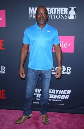 August 26, 2017 - Las Vegas, NV, U.S. - 26 August 2017 - Las Vegas, NV - Darius Rucker. Mayweather vs McGregor pre-fight VIP Red Carpet at T-Mobile Arena. Credit: mjt AdMedia Las Vegas U.S. - ZUMAa123 20170826_zaa_a123_229 Copyright: xMjtAdmediax