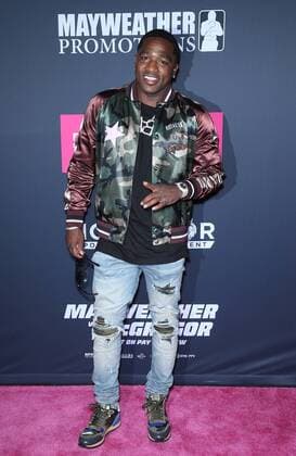 August 26, 2017 - Las Vegas, NV, U.S. - 26 August 2017 - Las Vegas, NV - Adrien Broner. Mayweather vs McGregor pre-fight VIP Red Carpet at T-Mobile Arena. Credit: mjt AdMedia Las Vegas U.S. - ZUMAa123 20170826_zaa_a123_233 Copyright: xMjtAdmediax