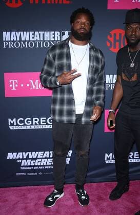 August 26, 2017 - Las Vegas, NV, U.S. - 26 August 2017 - Las Vegas, NV - Michael bennett. Mayweather vs McGregor pre-fight VIP Red Carpet at T-Mobile Arena. Credit: mjt AdMedia Las Vegas U.S. - ZUMAa123 20170826_zaa_a123_247 Copyright: xMjtAdmediax