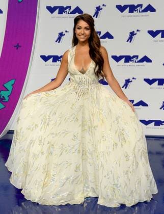 Bilder des Tages Andrea Russett arrives for the 34th annual MTV Video Music Awards at The Forum in Inglewood, California on August 27, 2017.  LAP201708270178 JIMxRUYMEN