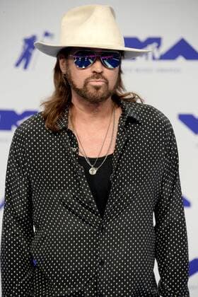 Billy Ray Cyrus arrives for the 34th annual MTV Video Music Awards at The Forum in Inglewood, California on August 27, 2017.  LAP201708270266 JIMxRUYMEN