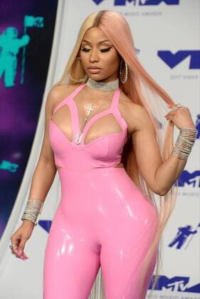 Nicki Minaj arrives for the 34th annual MTV Video Music Awards at The Forum in Inglewood, California on August 27, 2017.  LAP201708270354 JIMxRUYMEN