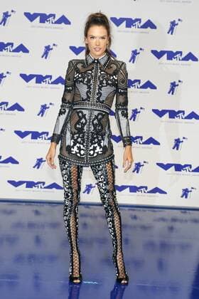 Alessandra Ambrosio bei der Verleihung der MTV Video Music Awards am 27.08.2017 in Inglewood 2017 MTV Video Music Awards in Inglewood 