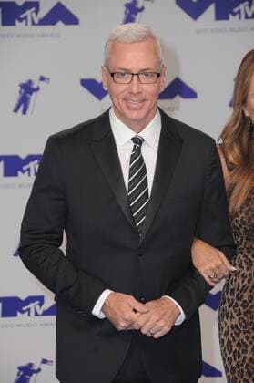 August 27, 2017 - Los Angeles, CA, U.S. - 27 August 2017 - Los Angeles, California - Dr. Drew Pinsky. 2017 MTV Video Music Awards held at The Forum in Los Angeles. Photo Credit: AdMedia Los Angeles U.S. - ZUMAa123 20170827_zaa_a123_581 Copyright: xBirdiexThompsonx