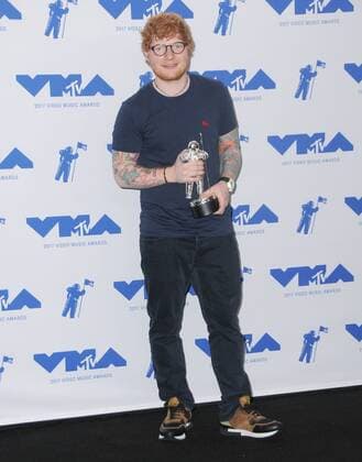 August 27, 2017 - Los Angeles, CA, U.S. - 27 August 2017 - Los Angeles, California - Ed Sheeran. 2017 MTV Video Music Awards - Press Room, held at The Forum in Los Angeles. Photo Credit: AdMedia Los Angeles U.S. - ZUMAa123 20170827_zaa_a123_630 Copyright: xBirdiexThompsonx