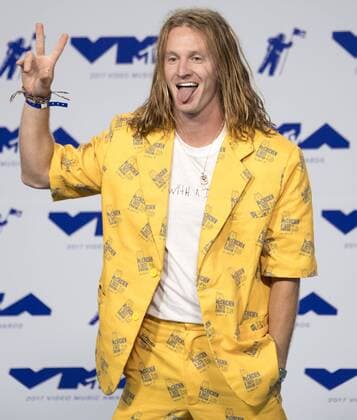 August 27, 2017 - Inglewood, California, U.S - arrives at the 2017 MTV Video Music Awards held at the Fabulous Forum in Inglewood Los Angeles on Sunday afternoon. Inglewood U.S. - ZUMAb102 20170827_zaf_b102_080 Copyright: xDavidxBrox