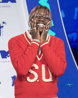 August 27, 2017 - Inglewood, California, U.S - arrives at the 2017 MTV Video Music Awards held at the Fabulous Forum in Inglewood Los Angeles on Sunday afternoon. Inglewood U.S. - ZUMAb102 20170827_zaf_b102_081 Copyright: xDavidxBrox