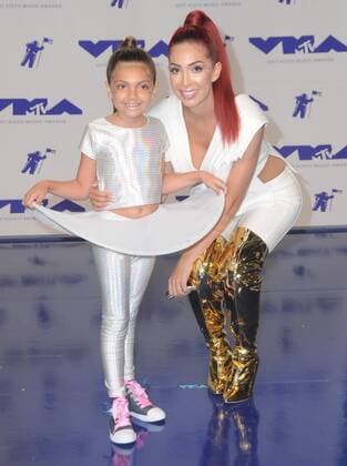 August 27, 2017 - Los Angeles, CA, U.S. - 27 August 2017 - Los Angeles, California - Sophie Abraham, Farrah Abraham. 2017 MTV Video Music Awards held at The Forum in Los Angeles. Photo Credit: AdMedia Los Angeles U.S. - ZUMAa123 20170827_zaa_a123_260 Copyright: xBirdiexThompsonx
