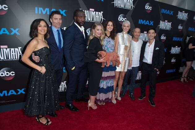Bilder des Tages The cast: Sonya Balmores, Anson Mount, Eme Ikwuakor, Ellen Woglom, Isabelle Cornish, Serinda Swan, Ken Leung and Mike Moh attend the World Premiere of Inhumans at Universal CityWalk on August 28, 2017 in Universal City California. USA 2017 The World Premiere of Inhumans at Universal CityWalk in Universal City California.  Copyright: xMSUxStudiox