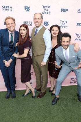 Chris Geere, Kether Donohue, Stephen Falk, Aya Cash und Desmin Borges, die Schauspieler bei der Premiere der 4. Staffel der Serie You re the Worst am 29.08.2017 in Los Angeles FXX s You re the Worst TV Series Season 4 Premiere in Los Angeles, 2017 