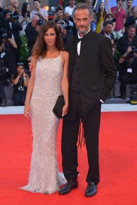 Mostra di Venezia; 74th Venice International Film Festival Anna Mouglalis and boyfriend walk the red carpet ahead of the Downsizing screening and Opening Ceremony during the 74th Venice Film Festival Italy, August 30th 2017 Anna Mouglalis Venice Italy  542957