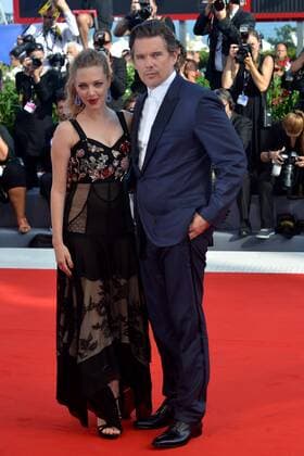 74th Venice Film Festival 2017, red carpet film First Reformed . Pictured: Amanda Seyfried, Ethan Hawke  Copyright: xSimonexComi Veneziax xIPAx xVeneziax